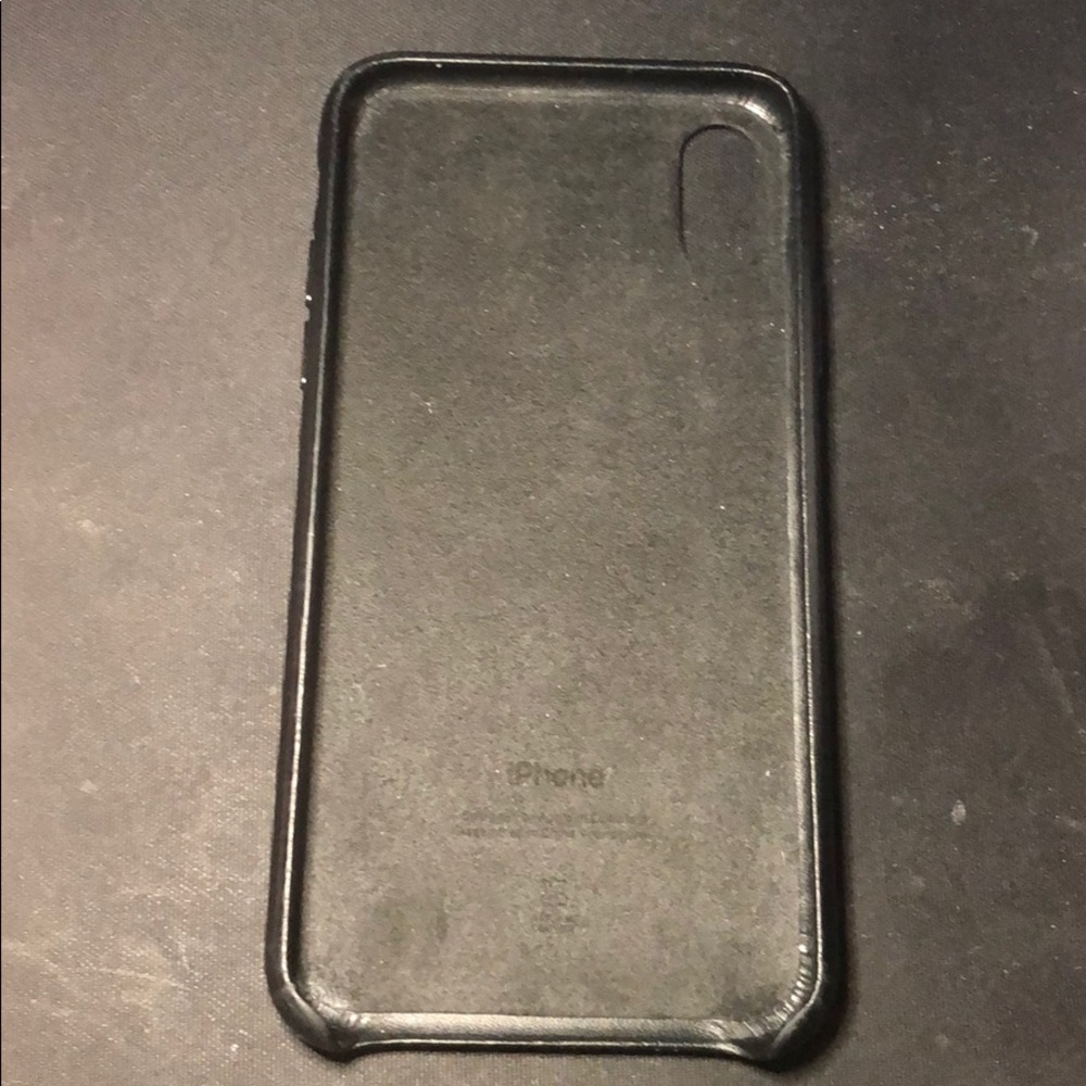 Leather Apple Case - Picture 2 of 2